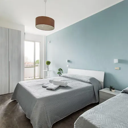 ホテル Alexander 3*